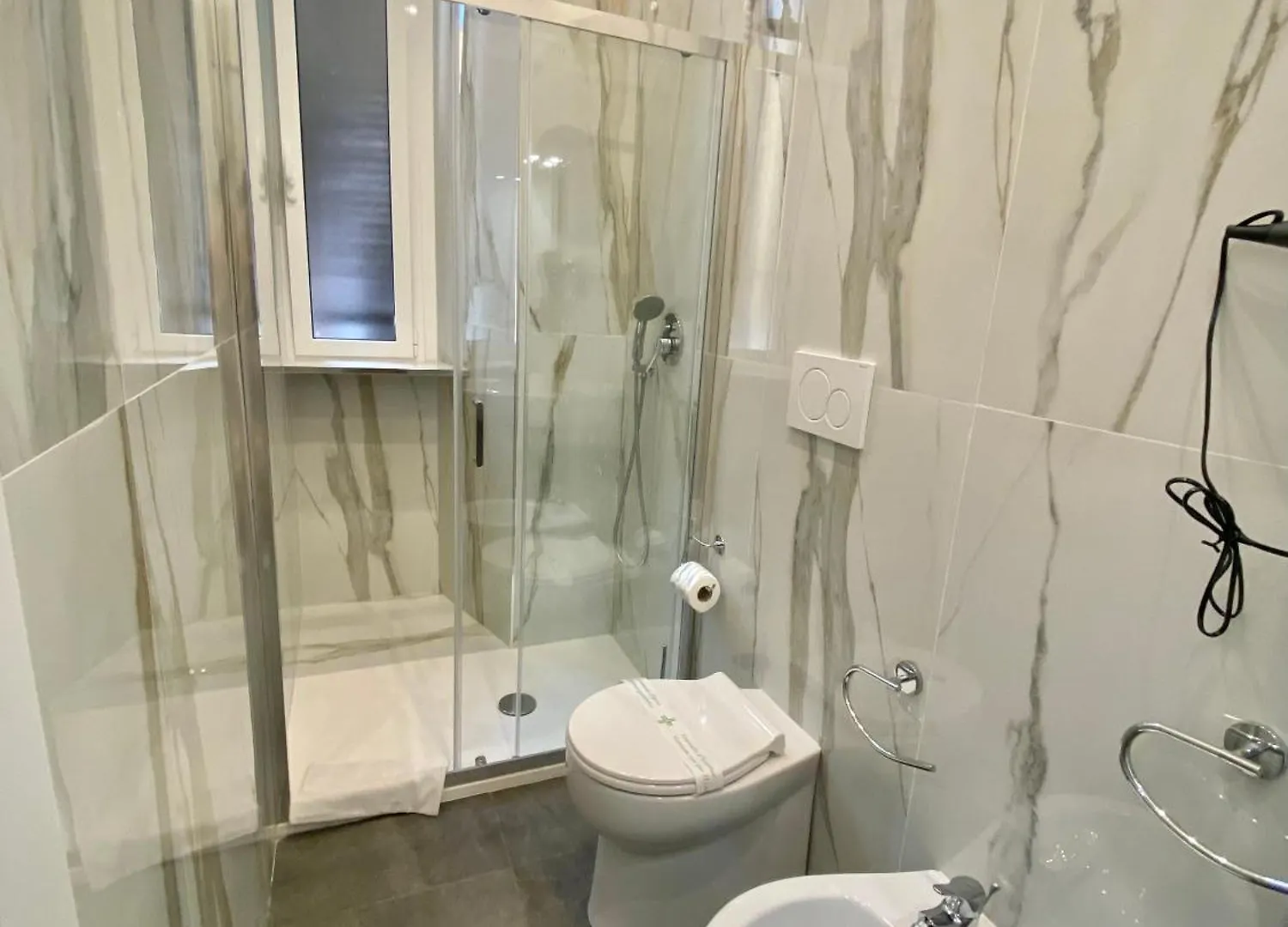 Albergue A Pousada Legends Roma