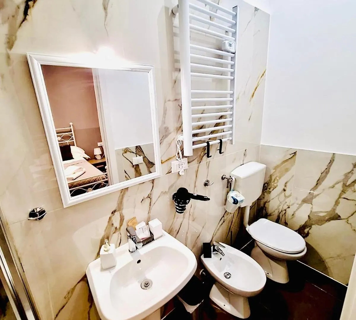Legends Hostel Rome